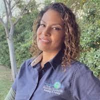 Carmela Morris's Instagram, Twitter & Facebook