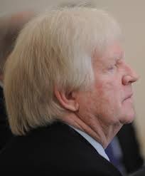 Pat Stapleton (ice hockey)