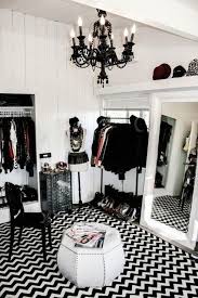 How To Turn A Small Bedroom Into A Dressing Room Diy Begehbarer Kleiderschrank Garderobe Schrank Und Ankleide Zimmer