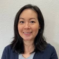 Donna Stenner's Instagram, Twitter & Facebook