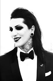 chris motionless · 1.9M threads