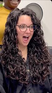 Denver Curly Hair Specialist ✨ Robin (@bellas_halo) • Instagram photos and  videos