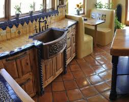 31 modern and traditional spanish style kitchen designs. Pin By Nicole A On Amor Por Lo Rustico Spanish Style Kitchen Mexican Style Kitchens Mexican Home Decor