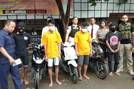Namun selain untuk kegunaan rumah tangga, mesin cuci juga berfungsi untuk bisnis laundry. Terlibat Pencurian Sepeda Motor 2 Pelajar Sma Ditangkap Polisi