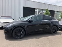 It is the second vehicle based on the model 3 sedan platform. Sean Mitchell On Twitter I Really Like The Black Model Y
