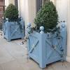 These baby versailles planters are for customers who require a narrower planter where the standard size corner posts would look out of place because of their size. Https Encrypted Tbn0 Gstatic Com Images Q Tbn And9gcqkfb95lqmfuzwvutm5qewd0lgj Esf2yxxsiiag8jmuxyofjjy Usqp Cau