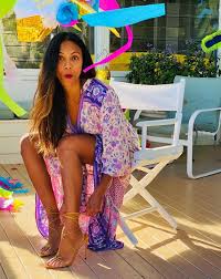 Zoe saldana, 42, makes the rare move of posting a pinup lingerie photo as she shows off a perfect tummy after welcoming three kids. Zoe Saldana S Feet Wikifeet