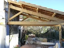 Maybe you would like to learn more about one of these? Auvent En Bois Avec Couverture Tuiles Auvent Pergolas Bois