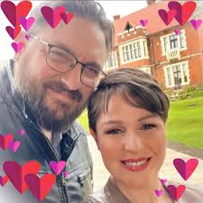 Looking for recommendations from real brides….. Can people recommend MUA  that they have USED. Rather than companies promoting please? Looking for  some real-time inspiration and reviews etc….