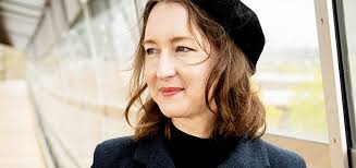 Lisa Streich's Instagram, Twitter & Facebook