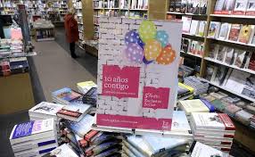 Copia y explica por qué. Casa Del Libro Una Decada Pasando Pagina En Calle Nueva Diario Sur