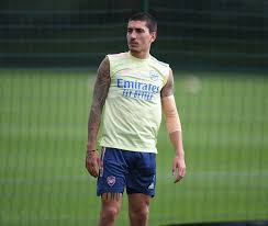 Mikel arteta has made signing a new centre. Pin On Hector Bellerin