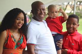 Dali mpofu's wife is mpumi nxumalo as of 2004. Pics Meet Julius Malema S Adorable Baby Son Economic Freedom Fighters Eff Supporter Website Archive
