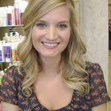 Leslie Alsup's Instagram, Twitter & Facebook