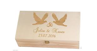 Erinnerungskiste Erinnerungsbox Hochzeit Holz Tauben Hochzeitsgeschenk Gravur Des Namens Und Datums Pers Hochzeitsgeschenk Hochzeitsgeschenke Ideen Geschenke