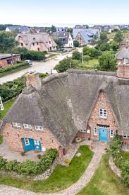 Ferienhaus Heide Huus In Wenningstedt Sylt Reetdachhaus Ferienhaus Sylt Reetdachhaus Ferienhaus