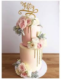 Pin By Queen On Beautiful Cakes In 2020 Birthday Cake For Women Elegant 50th Birthday Cake For Women Elegant Birthday Cakes