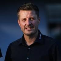 90+ "Prelesnik" profiles