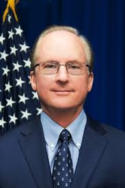 File:Robert G. Rapson (2).jpg