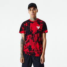 Support the city of chicago with this shirt. New Era Men S Chicago Bulls All Over Error Print T Shirt Red Black Oneills Com