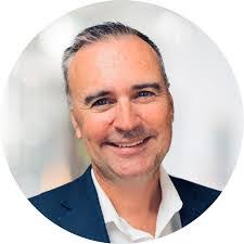 Sharon Ando's Instagram, Twitter & Facebook