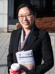 김건모 어머니 이선미 여사의 건강이 악화됐다. ì—'ìŠ¤ë ˆì´ ì‚¬ì§„ì„œ ë‹¨ì„œ ë°œê²¬í•´ ì˜ë£Œê³¼ì‹¤ ìž…ì¦ ê¸°ì‚¬ë³´ê¸° ì´ë™ì°½ì‹ ë¬¸ ì„œìš¸ëŒ€í•™êµì´ë™ì°½íšŒ
