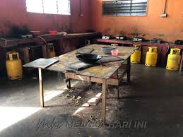 Jadi dapat disimpulkan tenaga kerja yaitu orang yang sudah cukup umur untuk dapat melakukan pekerjaan. Melaka Puas Hati Pematuhan Majikan Akta 446