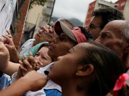 Tres horas después del cierre de los comicios, el ente electoral de  Venezuela no se pronunció sobre el resultado de las elecciones municipales 