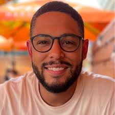 What an honour to be able lead a conversation with such a phenomenal artist  Ken Lashley (the original creator of the Shuri Black Panther) for our  Black@Apple Canada community.