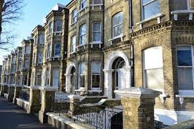 View more property details, sales history nearby schools in cromwell. Property Valuation For First Floor Flat 28 Cromwell Road Hove Brighton And Hove Bn3 3eb The Move Market