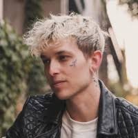 800+ "Mattix" profiles