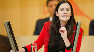 Die hessische fraktionschefin janine wissler sieht das skeptisch. Landtag Brisanz Beim Thema Sex Hessen