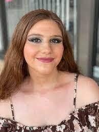 Donna Perna's Instagram, Twitter & Facebook