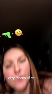 Jomama (@baretitters)