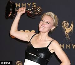 Jackie abbott made their first public appearance with her emmy winning girlfriend kate mckinnon at the emmy awards 2017 held at the microsoft theatre in downtown los angeles, california on september 17. Snl Comedian Kate Mckinnon Debuts New Girlfriend Express Digest