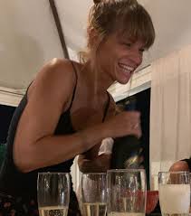 Tutta la verità sulle nozze e i sui figli. Non Per Deboli Di Cuore Alessandra Amoroso Pizzo E Trasparenze Super Hot Aciclico Com