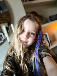 Nina Gee updated her cover photo.