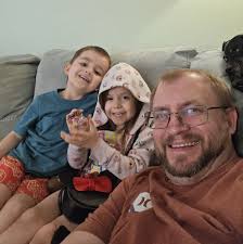 Packers Pro-Bowl nose tackle Kenny Clark signed a three-year, $64 million  extension today with Green Bay, per sources. The deal was negotiated by  @wasserman agents @dhendrickson41 and @cjlaboy1 and pays Clark $29