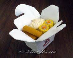Explication Pour Faire Une Boite A Nourriture Chinoise Felt Food Patterns Felt Crafts Diy Felt Diy