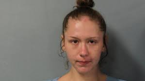 Woman arrested after stabbing in Kanawha City