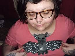 I'm just so happy with this Marie bat😭 she's so beautiful 🎀 She is  available