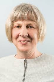 Erin Cavender's Instagram, Twitter & Facebook