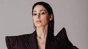 Sembra ieri che tatangelo ha ufficializzato definitivamente la sua separazione con d'alessio e invece è già passato un anno. Anna Tatangelo Ha Un Nuovo Fidanzato Chi E Ck12 Giornale
