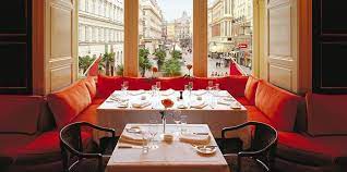 Mitten im herzen wiens befindet sich julius meinl am graben, kulinarisches gesamtkunstwerk und österreichs erste adresse für. Restaurant Von Julius Meinl Am Graben Offnungszeiten