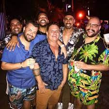 We did not find results for: Tiago Abravanel Namora Produtor Que Trabalha Com O Avo Silvio Santos Famosos Extra Online