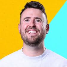 yourlinemanagerdoessmellypoos #liftlaughlove