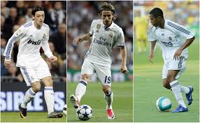 The accent is drawn on the front side and makes a diagonal and rectangles lines, makes it looks obviously cool. Modric Is The Latest Real Madrid No 10 Marca In English
