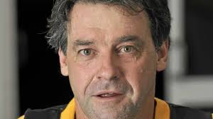 BACKING BAGS: Tigers team up to support life member