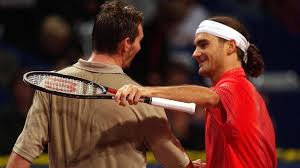 Ecco le nostre federe stampate, totalmente personalizzabili ⭐ disponibili nelle misure 40*40 cm, eventualmente anche con. Federer 4 Febbraio 2001 Il Primo Titolo Di Roger Fu Irregolare Intervista A Julien Boutter Eurosport