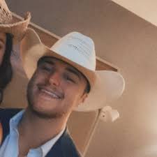 Collin Jacobs (@_cj_2k_)